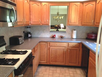 1579 Goldspire Rd, Toms River, NJ 08755 - photo 5