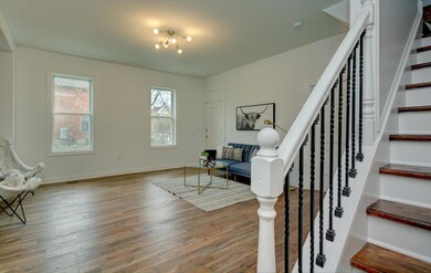 Living Room (2)