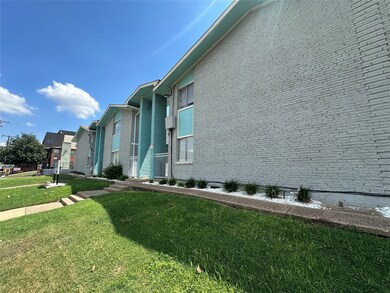 4606 Monarch St unit 111, Dallas, TX 75204 - photo 2