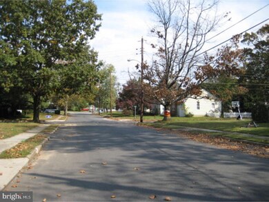 344 Edsam Ave unit 1ST FL, Pitman, NJ 08071 - photo 4