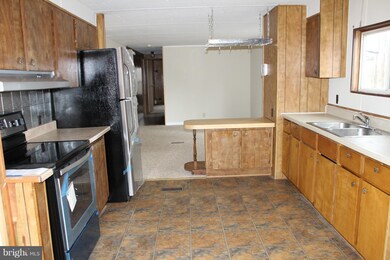 11200 Catharpin Rd unit 11202 KNIGHTLY WAY, Spotsylvania, VA 22553 - photo 4