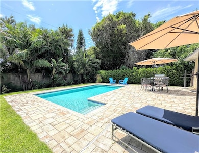 856 98th Ave N, Naples, FL 34108 - photo 2