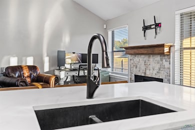 2038 Cumberland Dr, Longview, TX 75601 - photo 4