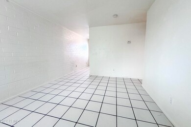 1640 E Brill St unit 2, Phoenix, AZ 85006 - photo 6