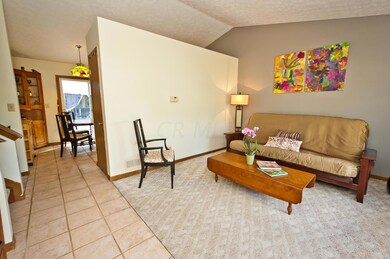 4142 Oldentime Ct, Columbus, OH 43207 - photo 2