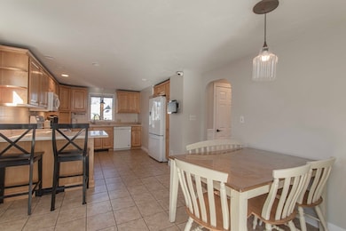 28 Nevens Cir, Rockland, MA 02370 - photo 7