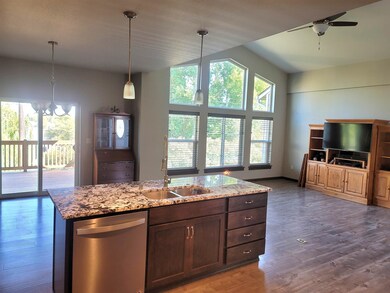 107 SE Regent Ave, Wilbur, WA 99185 - photo 5