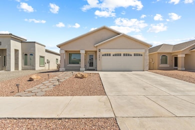 14917 Harry Flournoy Ave, El Paso, TX 79938 - photo 2