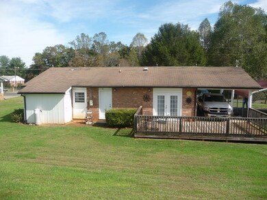 275 Robin Rd, Martinsville, VA 24112 - photo 4