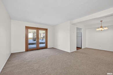 2418 E 51st St unit A, Davenport, IA 52807 - photo 5