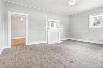 1 W 10th St, Chickamauga, GA 30707 - photo 5