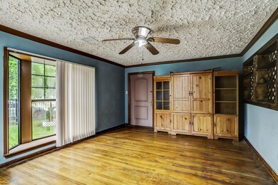 416 Frisco St, Houston, TX 77022 - photo 4