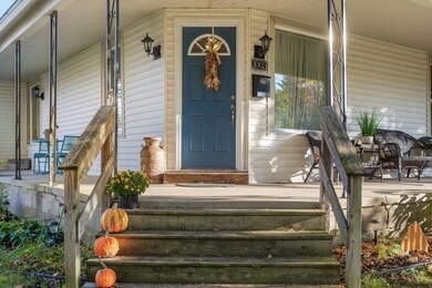 02_1003Regent_84_Entryway_LowRes
