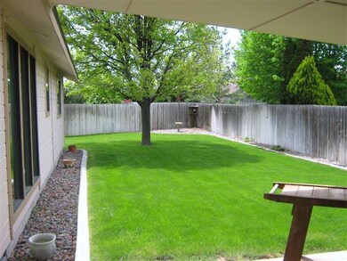 350 Hickory Ct, Nampa, ID 83686 - photo 7