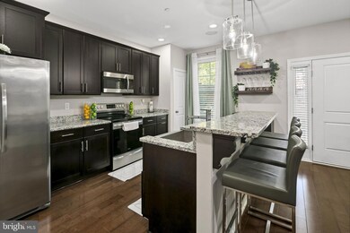 418 Woodcrest Dr SE unit 418A, Washington, DC 20032 - photo 3