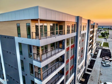 Fargo Condo-4
