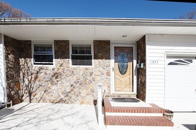 004_Front Entry