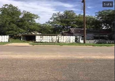 508 S 6th St, Lamesa, TX 79331 - photo 4