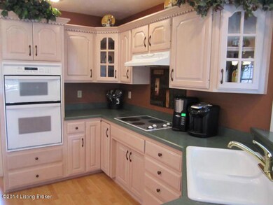 20Diamond Ct - Kitchen (4)