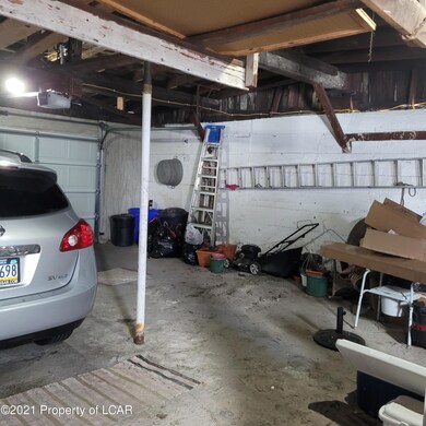 226 Front St, Nanticoke, PA 18634 - photo 5