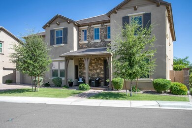 961 W Kaibab Dr