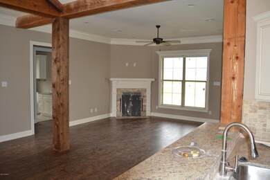 109 Meadow Gate Living Room