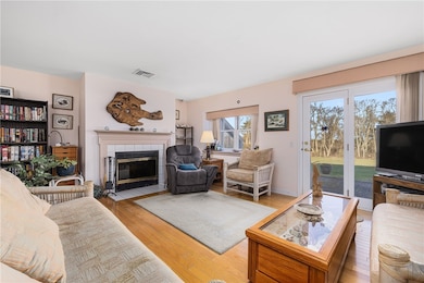 53 Lawton Brook Ln, Portsmouth, RI 02871 - photo 4