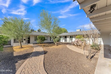 1024 E Mitchell Dr