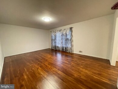 148 Princeton Hightstown Rd, Princeton Junction, NJ 08550 - photo 3