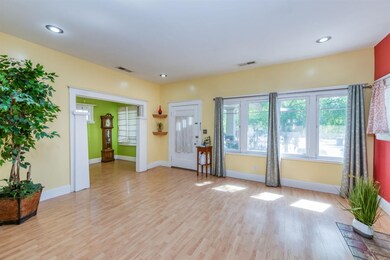 1425 N Roosevelt Ave, Fresno, CA 93728 - photo 5