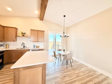 2207 S Chateau Ct, Wichita, KS 67207 - photo 3