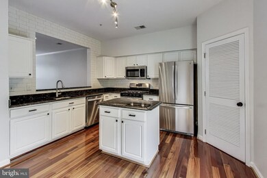 8614 Aspen Grove Ct, Odenton, MD 21113 - photo 3