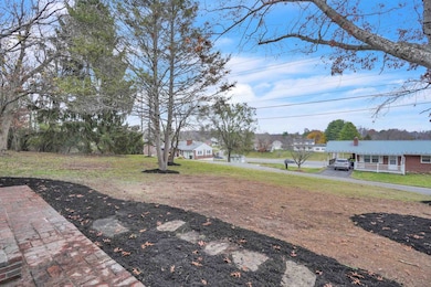 1200 Allison Ln, Pulaski, VA 24301 - photo 5