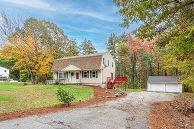 176 Porcupine Cir, Salem, NH 03079 - photo 2