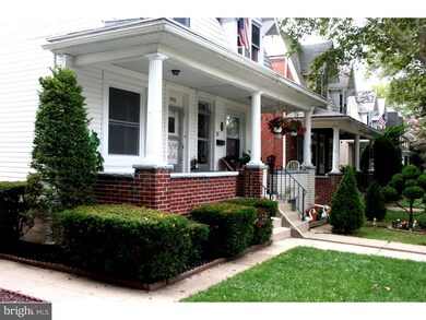 1426 Birch St, Reading, PA 19604 - photo 2