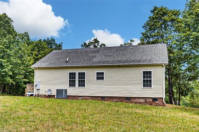 6230 Scott McDowell Dr, Asheboro, NC 27205 - photo 7