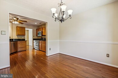 1487 Falcon Nest Ct, Arnold, MD 21012 - photo 5