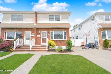 39 Adlai Cir, Staten Island, NY 10312 - photo 2