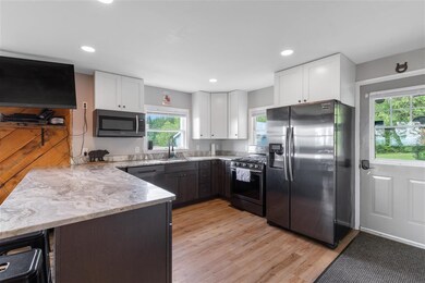 12 Grandview Dr, Clarksville, NH 03592 - photo 3