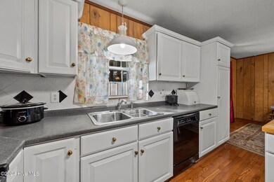 23-web-or-mls-_Z724410