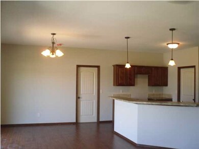 Wood Laminate Floors in the Kitchen and Dining