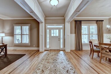 Beautiful entry foyer!