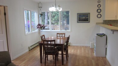 Light and Spacious Dining Area