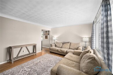 2216 Rosemar Rd, Toledo, OH 43611 - photo 5