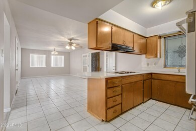 3220 W Thunderbird Rd-8