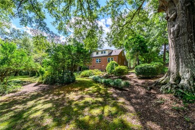 321 S Pine St, Walhalla, SC 29691 - photo 5