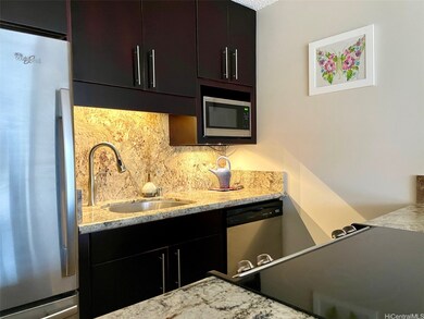 Canal House unit 1802, Honolulu, HI 96815 - photo 3