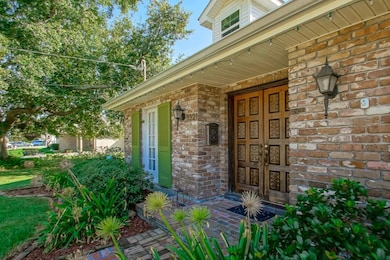 1321 Rose Garden Dr, Metairie, LA 70005 - photo 3