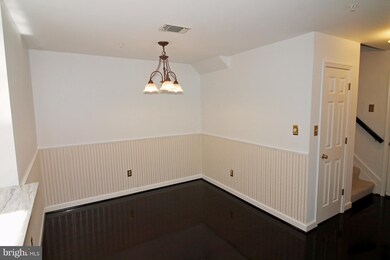 2320 Falls Gable Ln unit A, Baltimore, MD 21209 - photo 5
