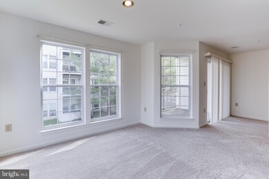 5213 Wagon Shed Cir, Owings Mills, MD 21117 - photo 3